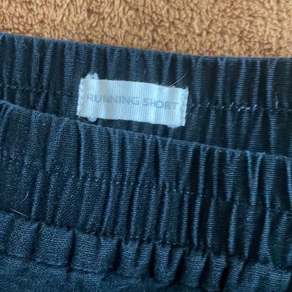 Large Navy Loft Running Shorts for Women with flower design - Picture 4 of 8